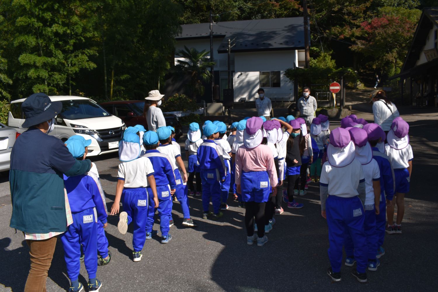 西明寺幼稚園 注文 制服